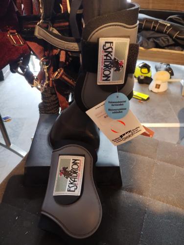 Eskadron Strijklappen - Nena's Pets