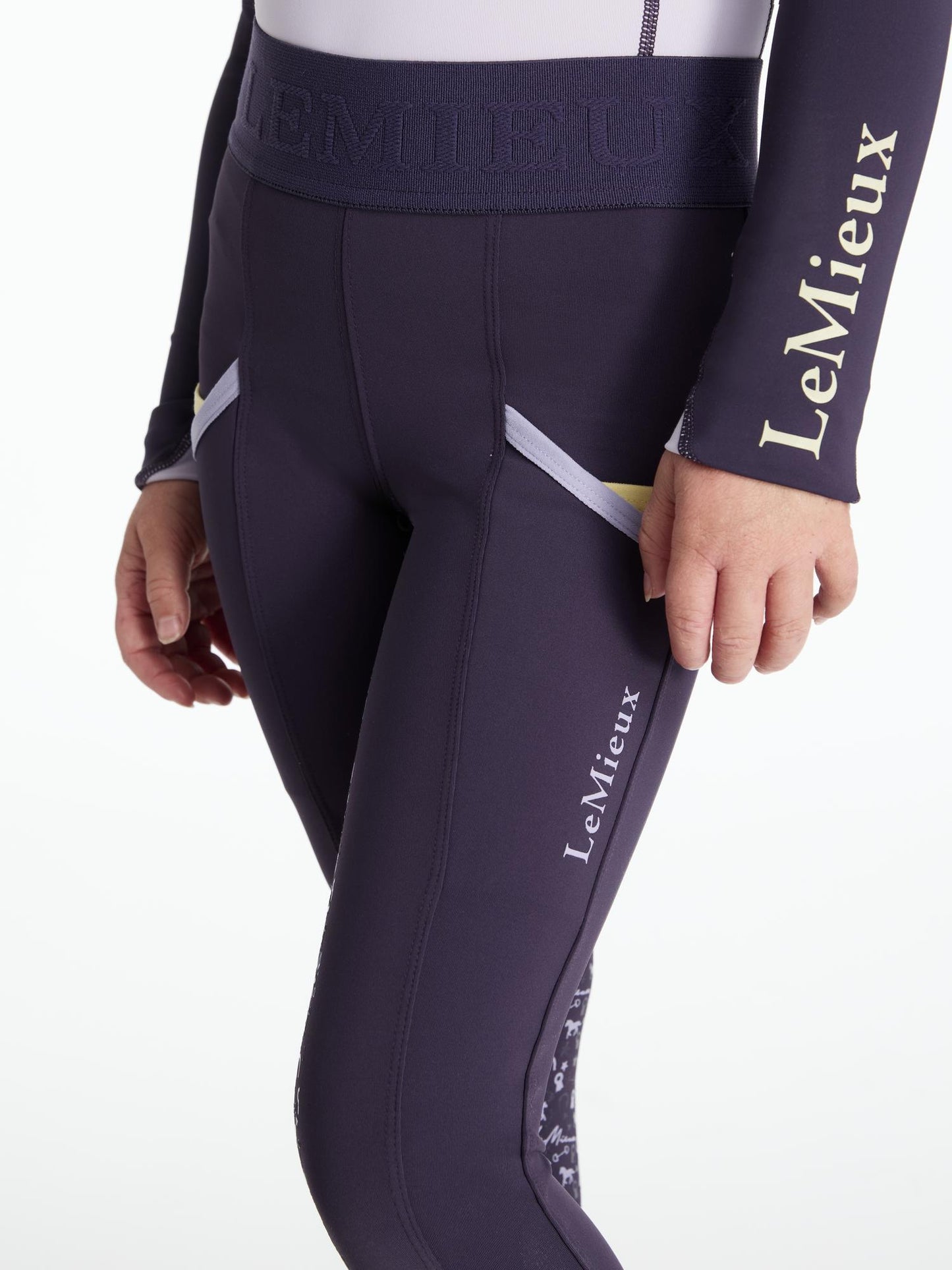 LeMieux Mini pull on breech 'aw25