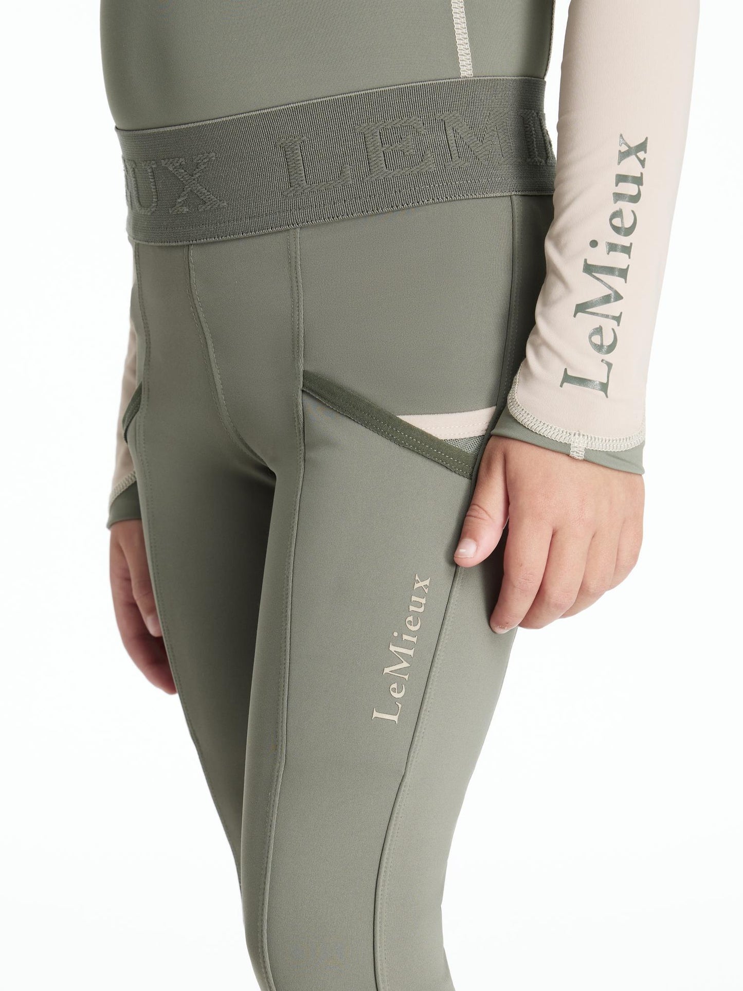 LeMieux Mini pull on breech 'aw25
