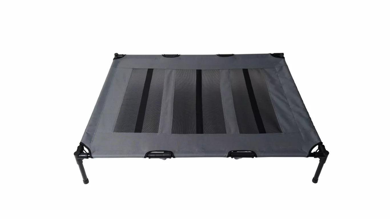 M-Pets verhoogd hondenbed - Nena's Pets
