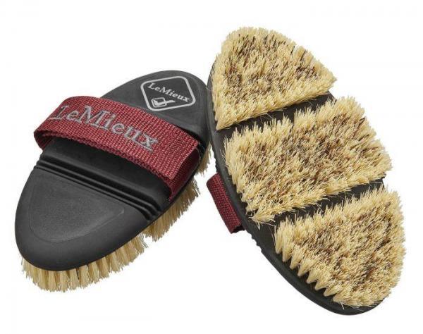 LeMieux Flexi Scrubbing Brush - Nena's Pets