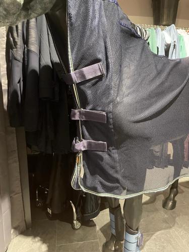 Vliegendeken Navy met Hals - Nena's Pets