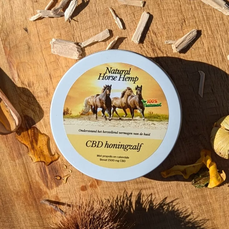 Natural Horse Hemp CBD Honingzalf - Nena's Pets