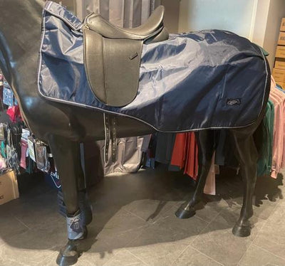 QHP Uitrijdeken Waterdicht - Nena's Pets