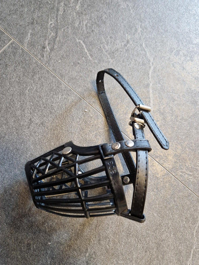 Kunststof muilkorf size 803 - Nena's Pets 