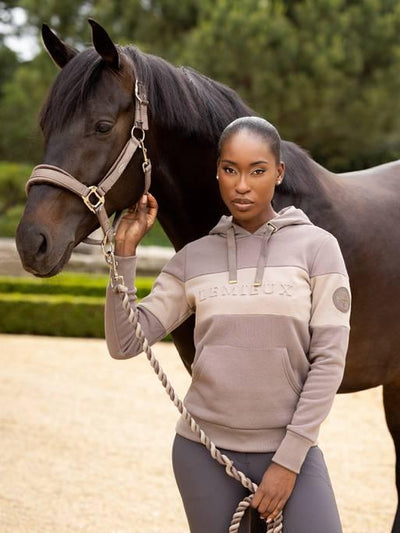 LeMieux Versailles halster Walnut - Nena's Pets 
